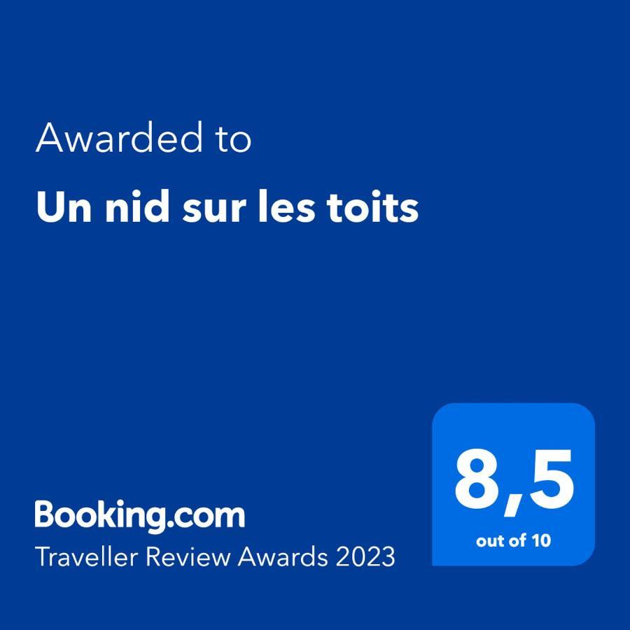 Apartamento Un Nid Sur Les Toits Face Au Palais Des Papes Aviñón Exterior foto